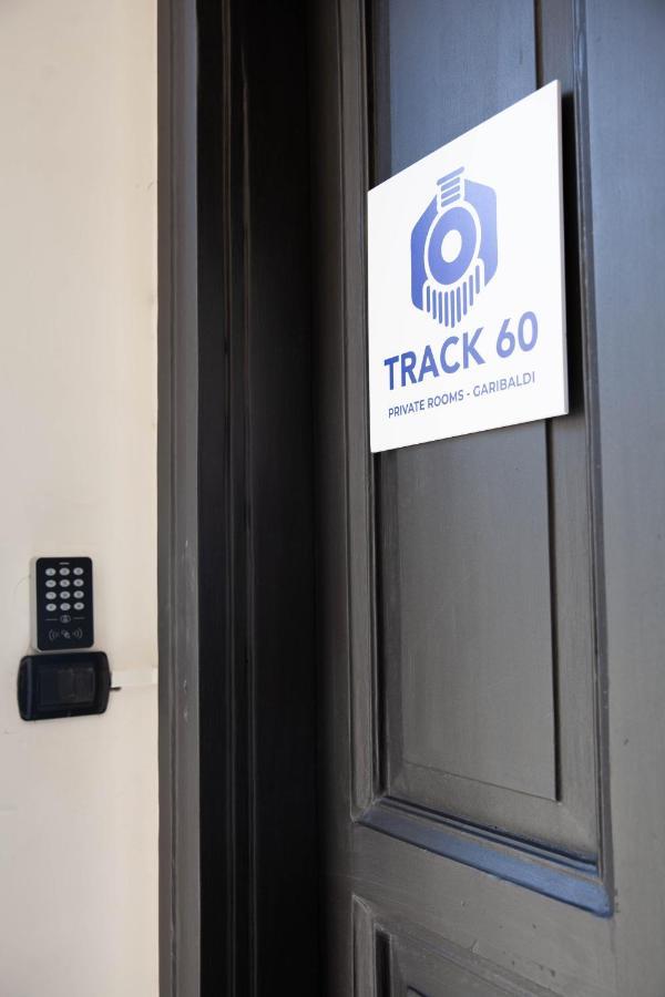 Track 60 - Private Rooms Garibaldi Neapol Exteriér fotografie